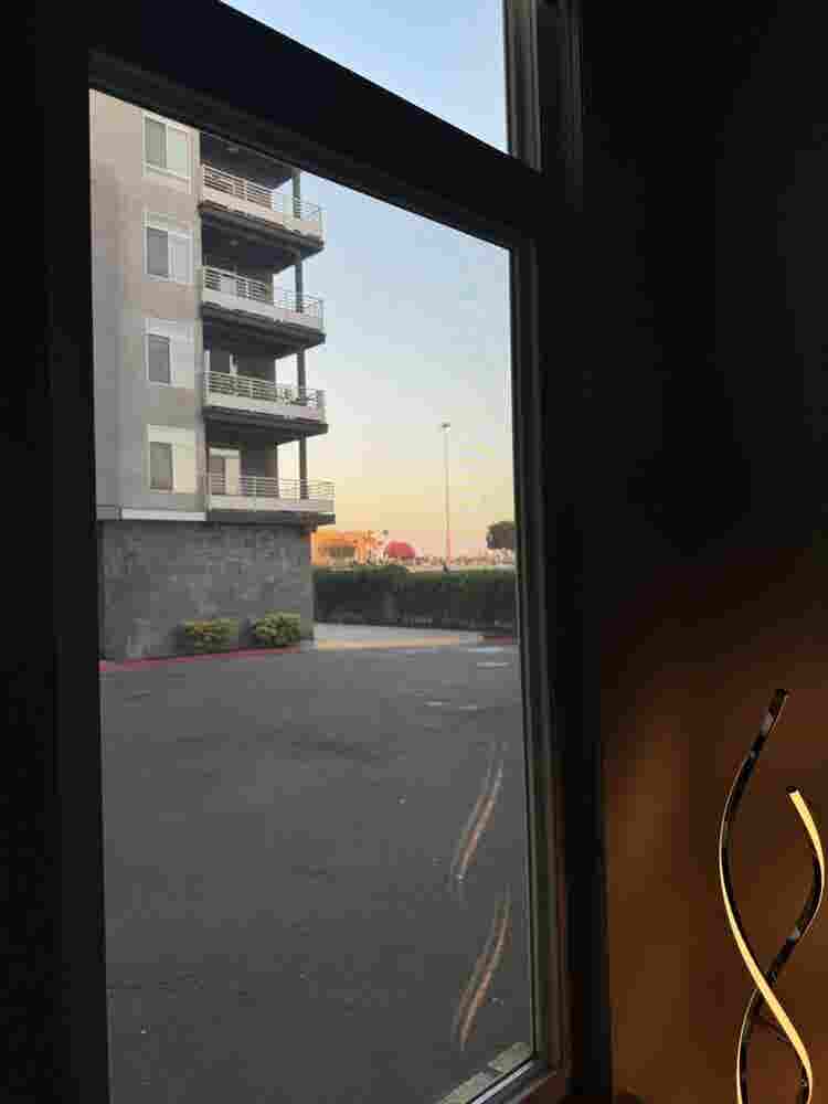 Luxury Room steps away from Stadium