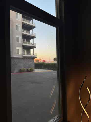 Luxury Room steps away from Stadium
