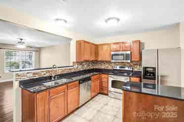 4 Bedrooms Available - Charlotte NC