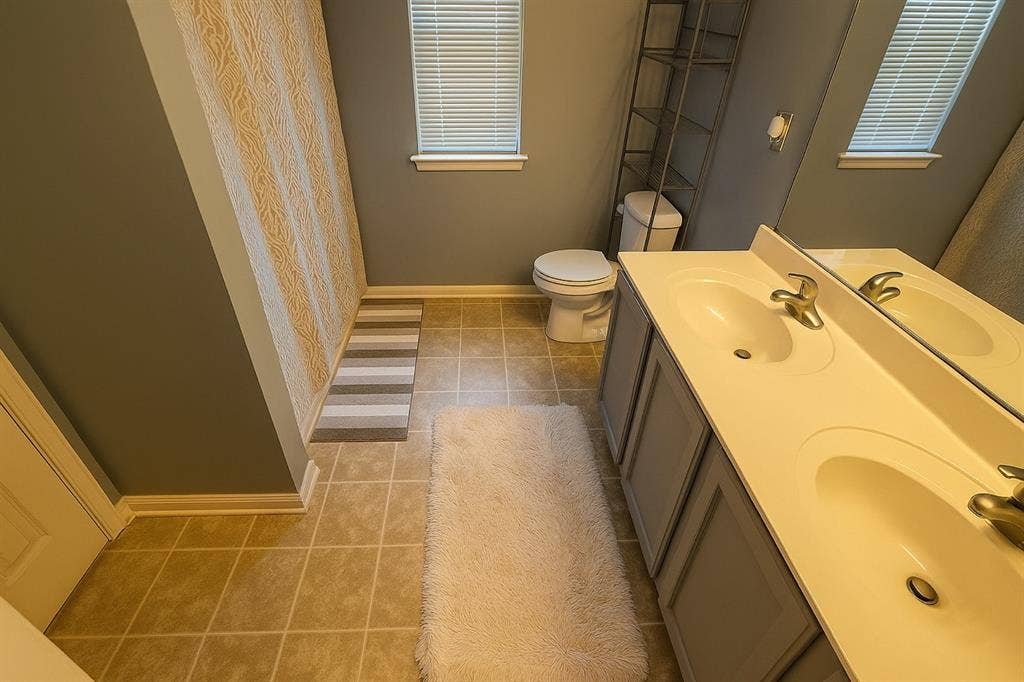 🏡 Furnished Rooms for Rent - 4 Br