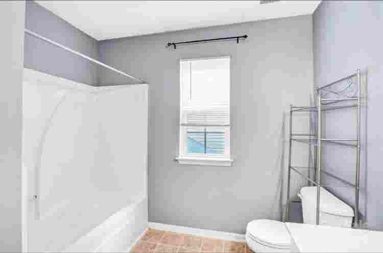 4 Bedrooms Available - Charlotte NC