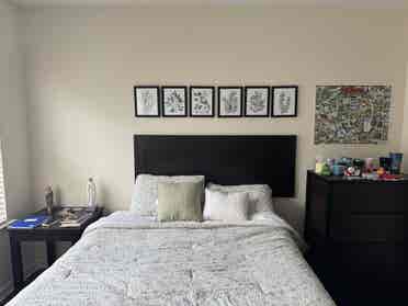2 Rooms in Athens Ridge