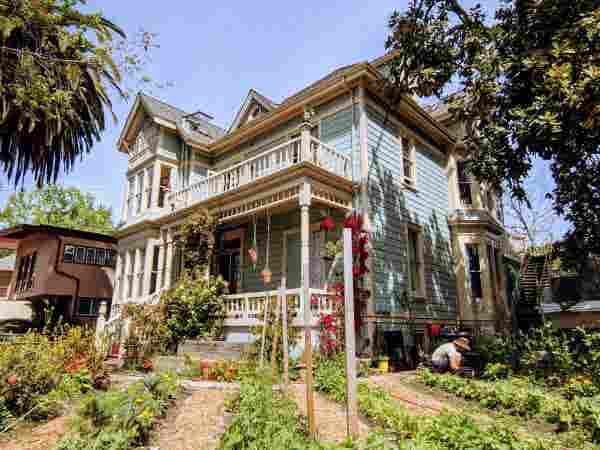 $ Aug Sublet – Berkeley Co-op