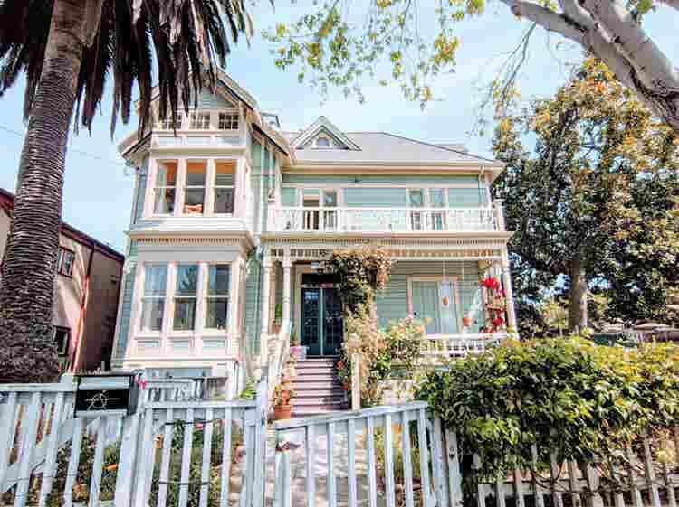 $ Aug Sublet – Berkeley Co-op