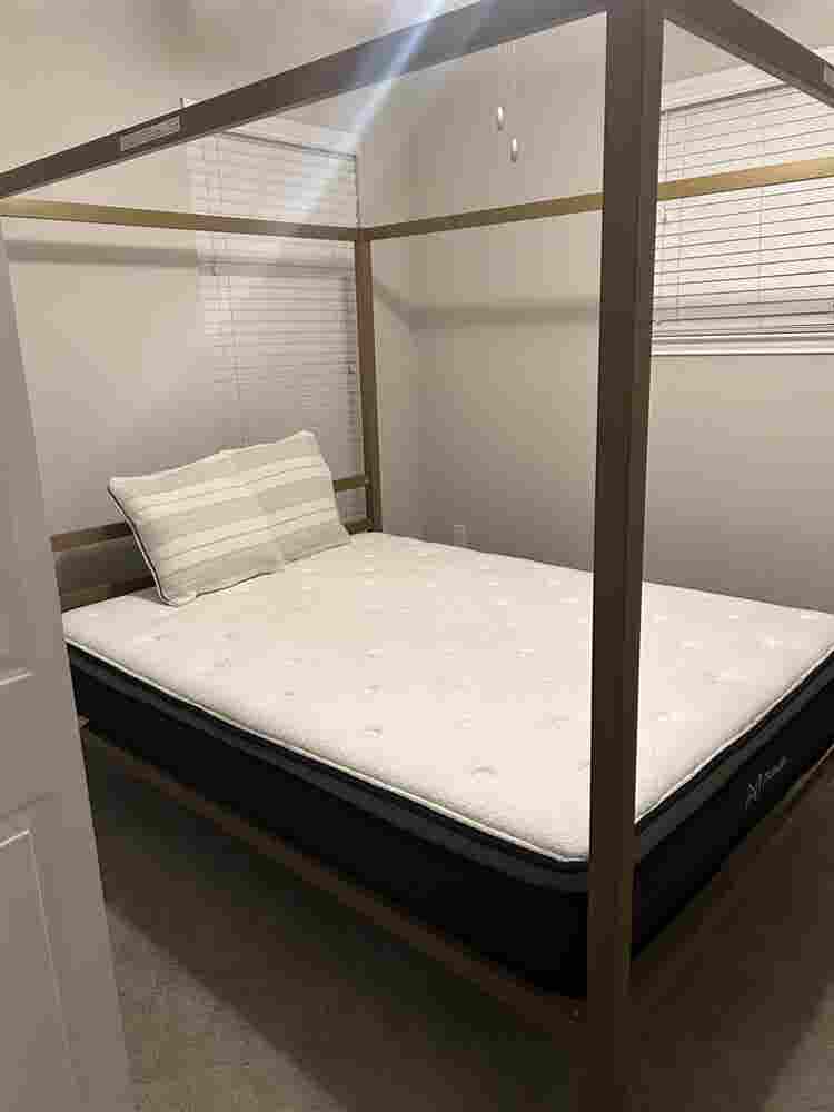 Cozy room for rent in Alpharetta