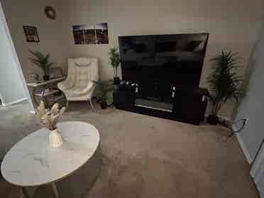 Looking for a roommate for my apt.