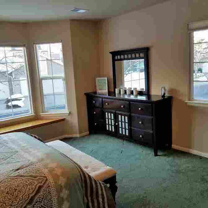 Female wanted to rent garden level