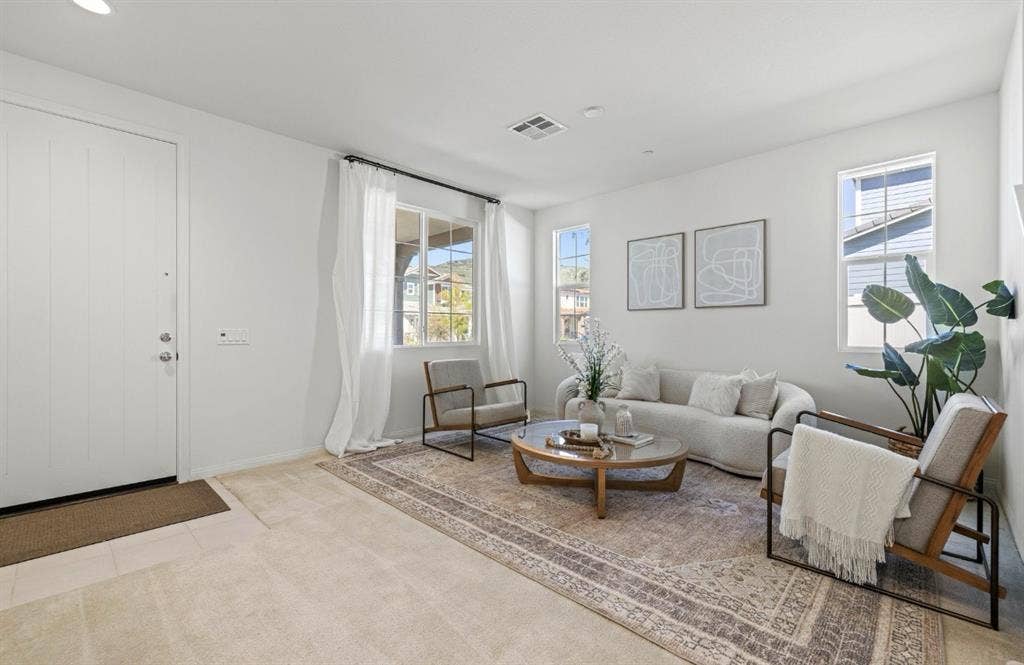 Room for rent in a beautiful house