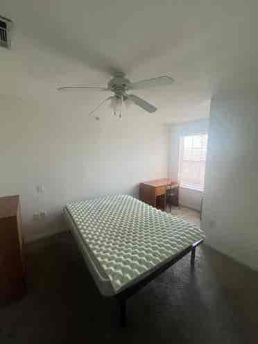 Lease take over opportunity!!