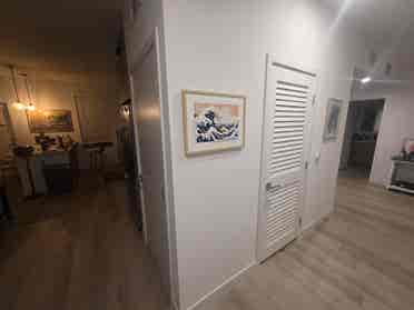 1 room available in 3 bedroom space