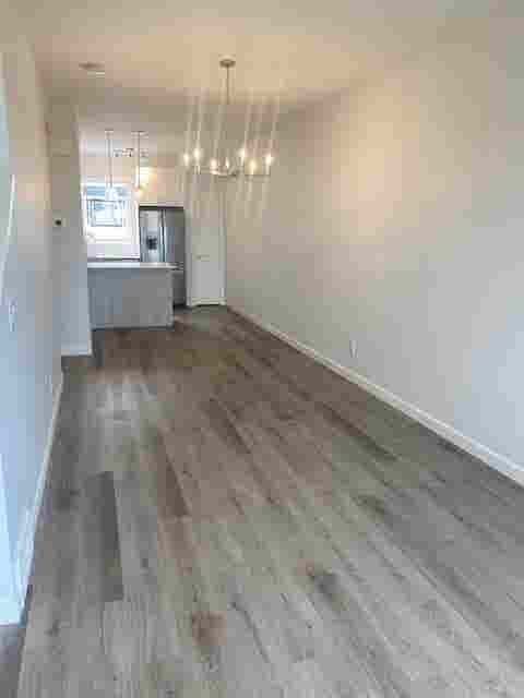 2-Bedroom witg Den Townhouse