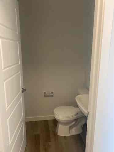 2-Bedroom witg Den Townhouse