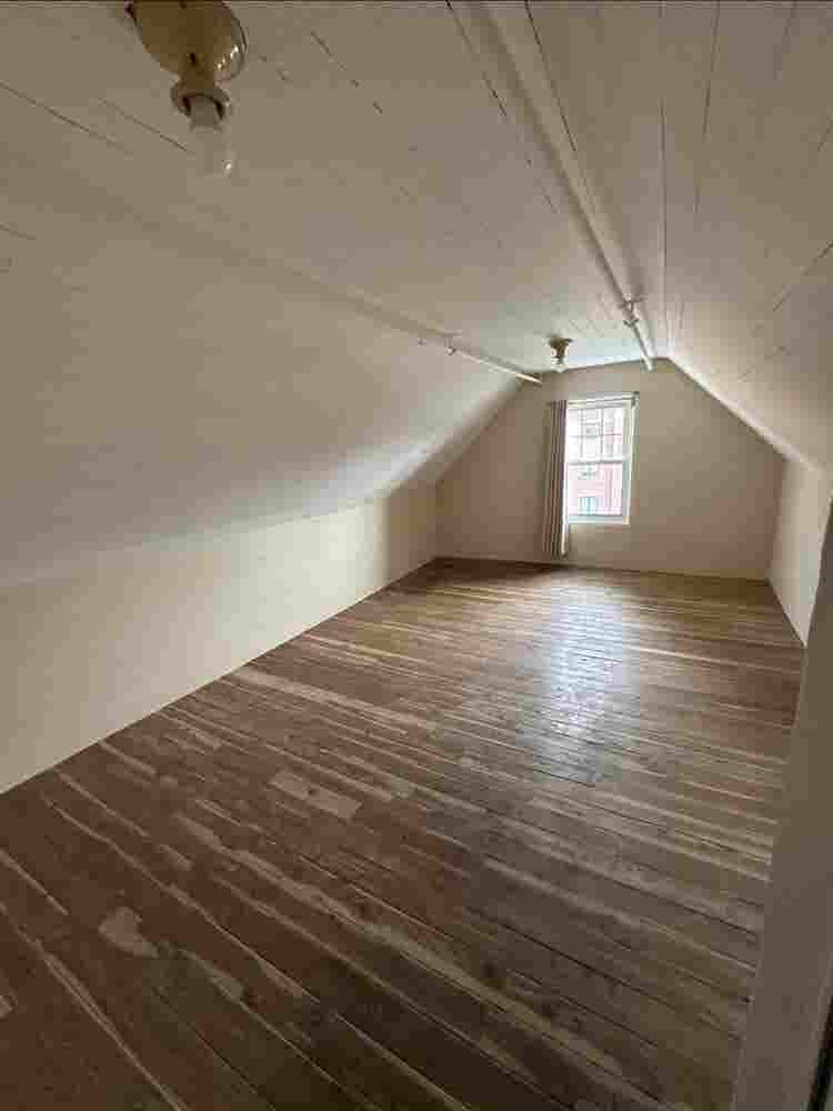 Available room(s) on campus