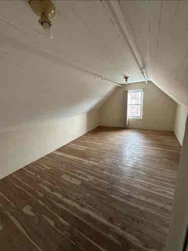Available room(s) on campus