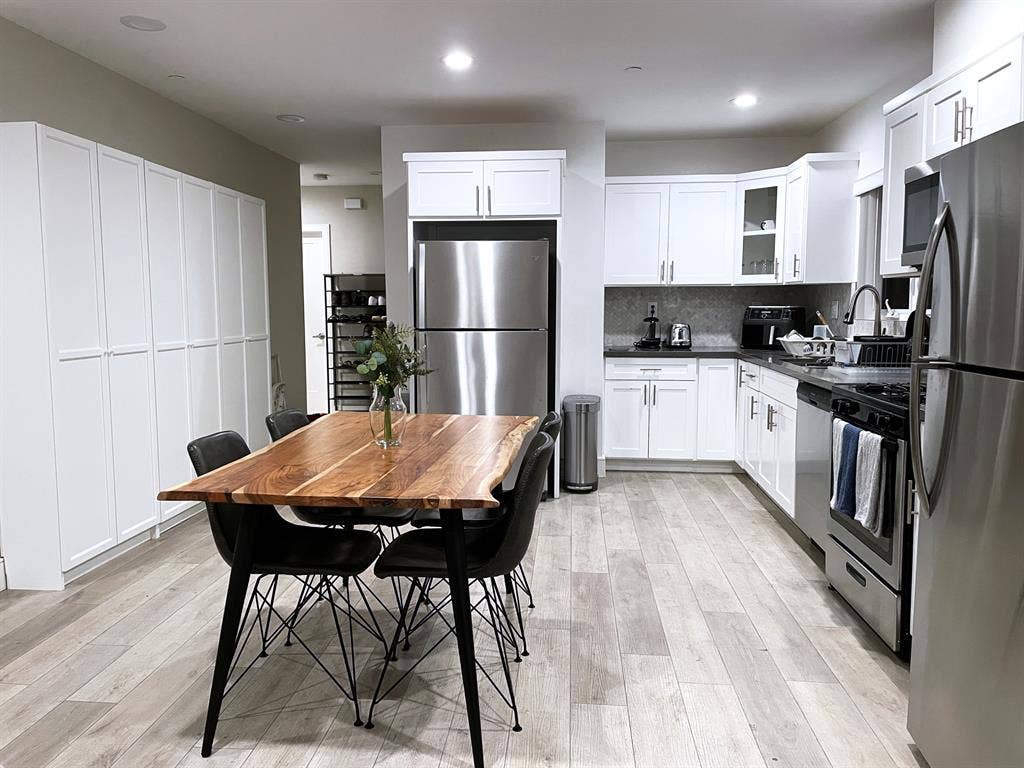 Coliving + Maid Cleaning + Laundry