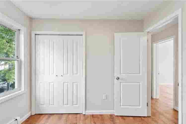 $ – Room in 3BR Townhouse