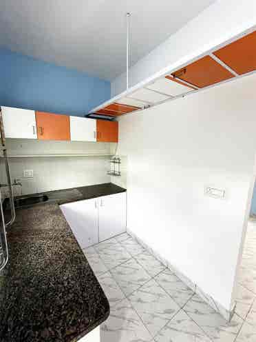Cozy compact 1bhk Flat