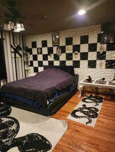 Hot Tub , Movie Theater , Gameroom