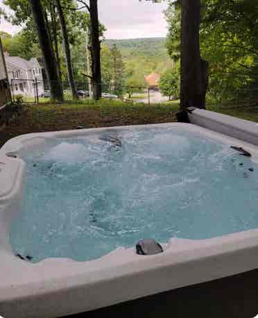 Hot Tub , Movie Theater , Gameroom