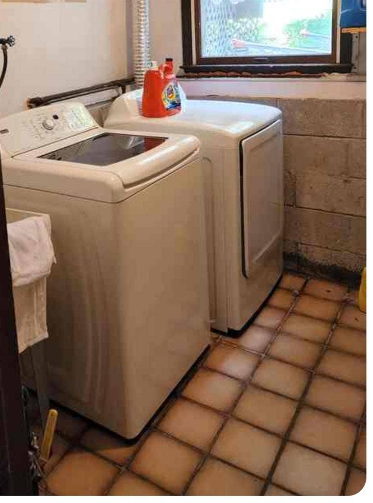 Hot Tub , Movie Theater , Gameroom