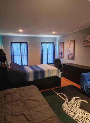 Hot Tub , Movie Theater , Gameroom