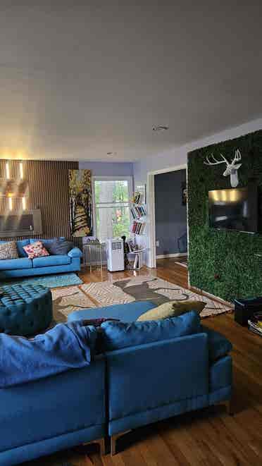 Hot Tub , Movie Theater , Gameroom