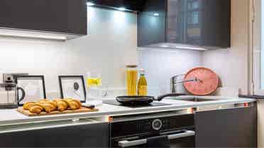 take over studio flat tenancy