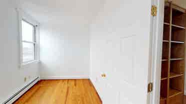 1 BR in Boston