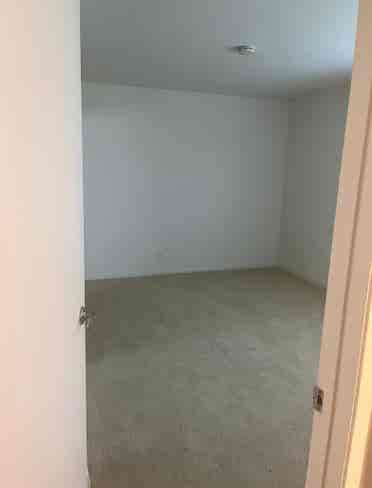Room with private bath next to UCSD