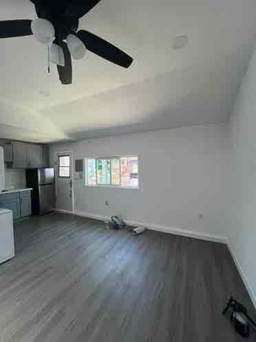 Fully Renovated ADU w/ Utilities