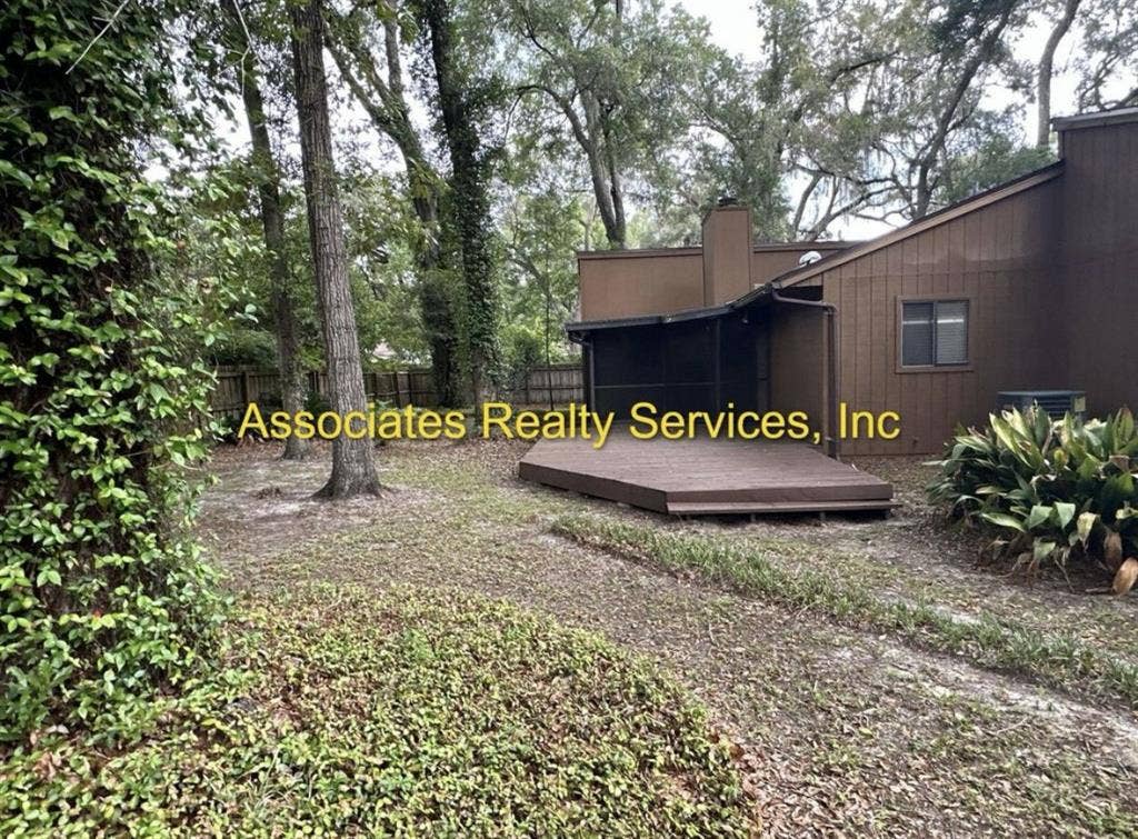 Need Roommate for Move In