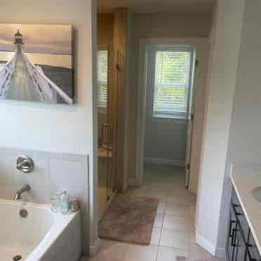 Master with 5pc en-suite