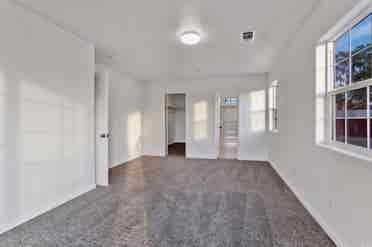 Master Suite Private Bathroom + Bal