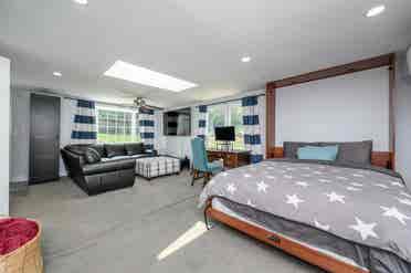 Furnished Cottage near Princeton