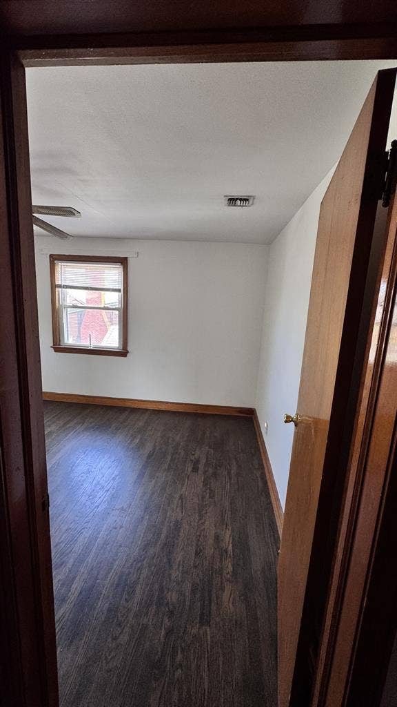 Room for rent in a private house