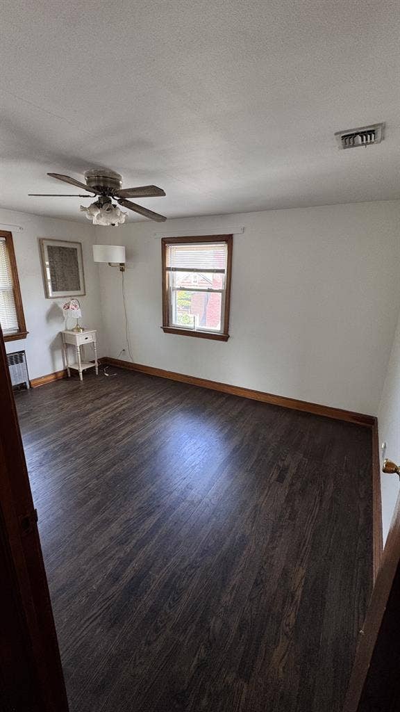 Room for rent in a private house