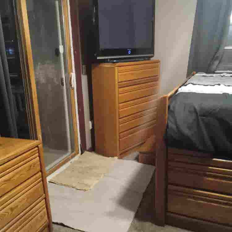 Separate entrance awesome room