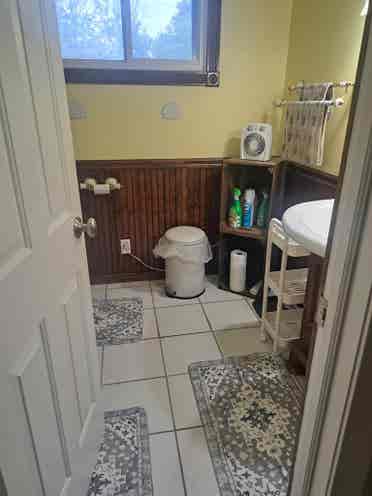 Room in large clean quiet home