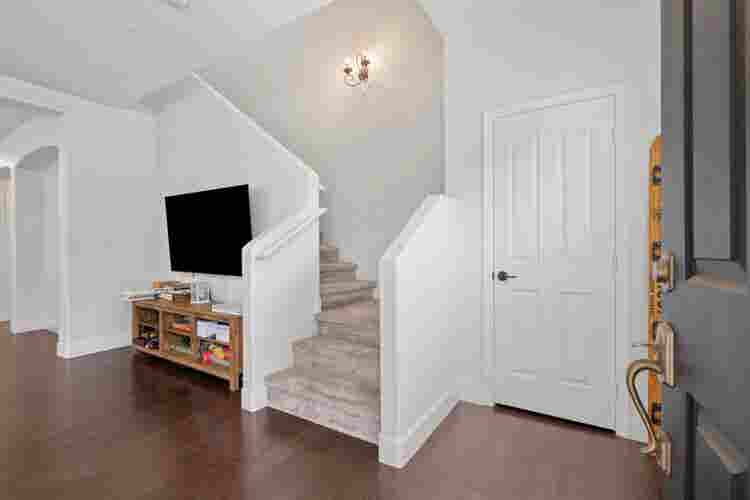 Room Available in Amazing Home