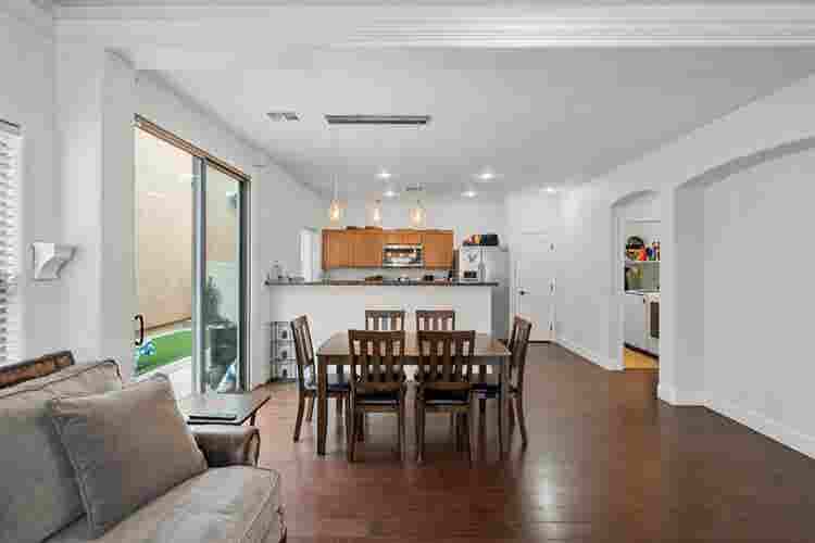 Room Available in Amazing Home