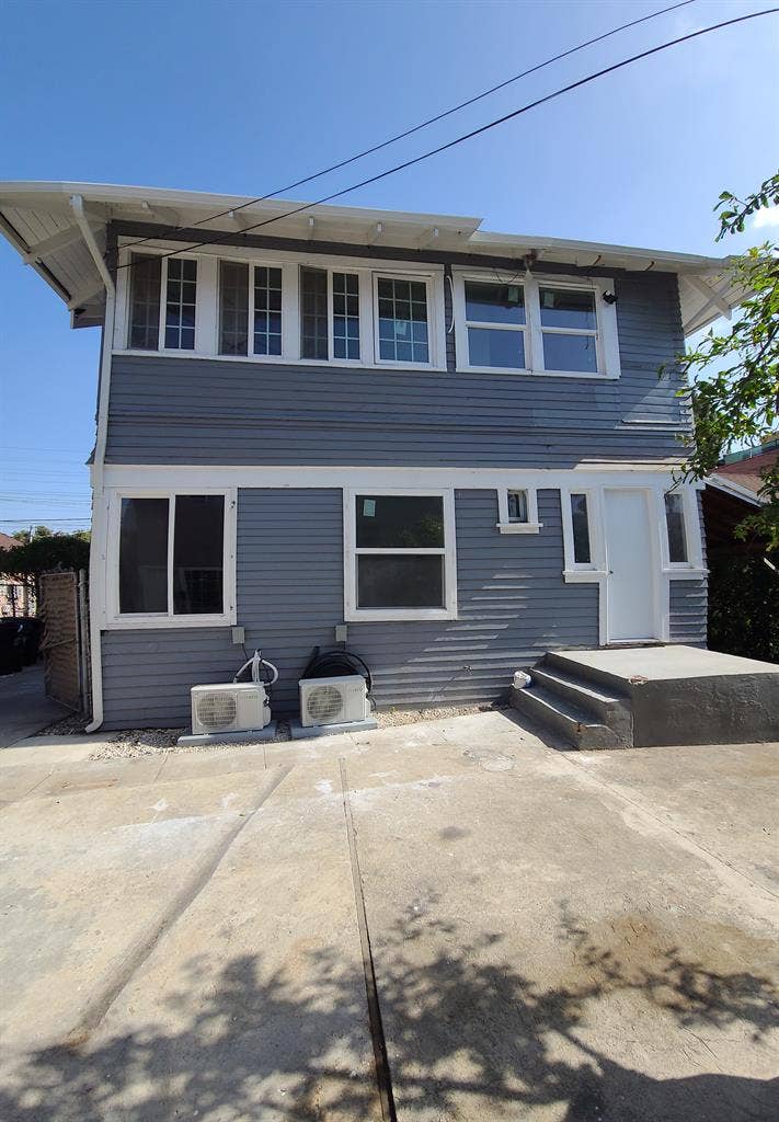 4 Bedroom | 2 Bath Apt Near USC!