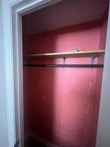 Bedroom for rent,utilities included