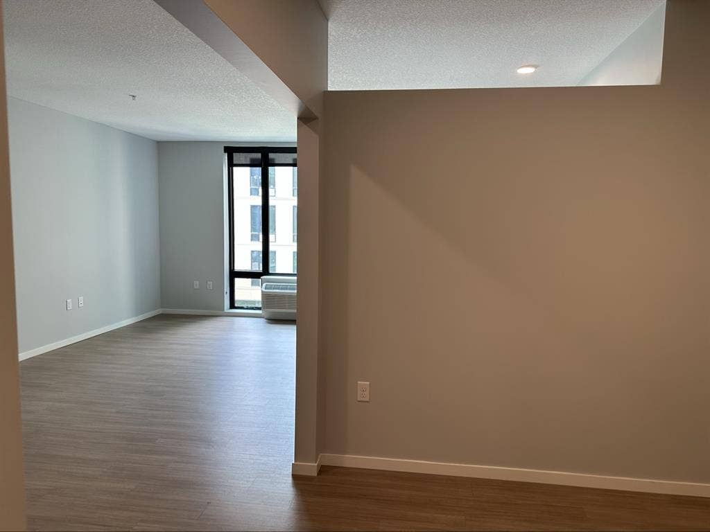 Looking for a sublet