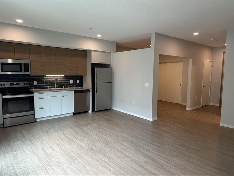 Looking for a sublet