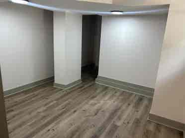 Renovated rooms, UTILITIES INCLUDED
