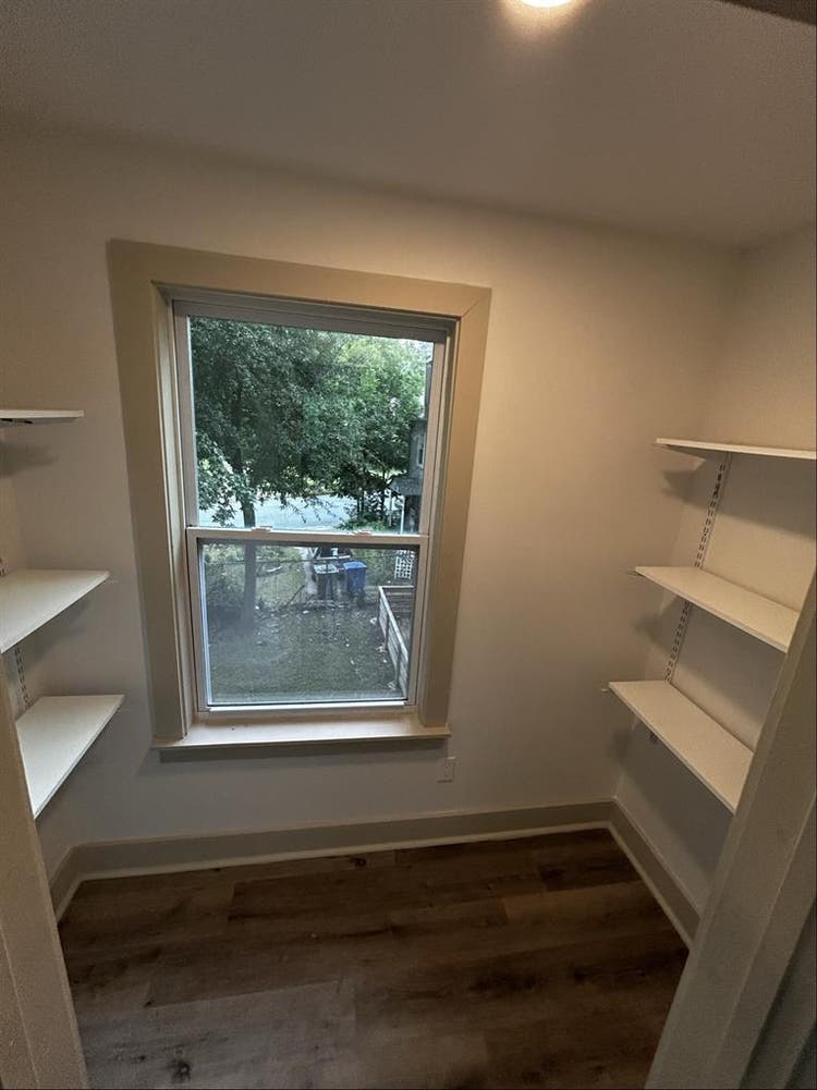 Utilities & Laundry Included!