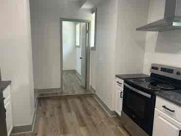 Renovated rooms, UTILITIES INCLUDED