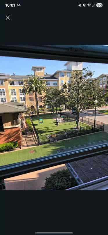 1 bedroom with private bathroom