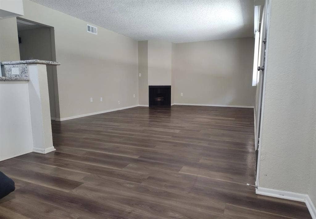 A Couple Looking for a roommate