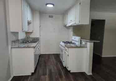 A Couple Looking for a roommate